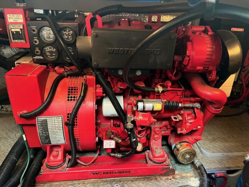 1997 Sea Ray 420 Aft Cabin