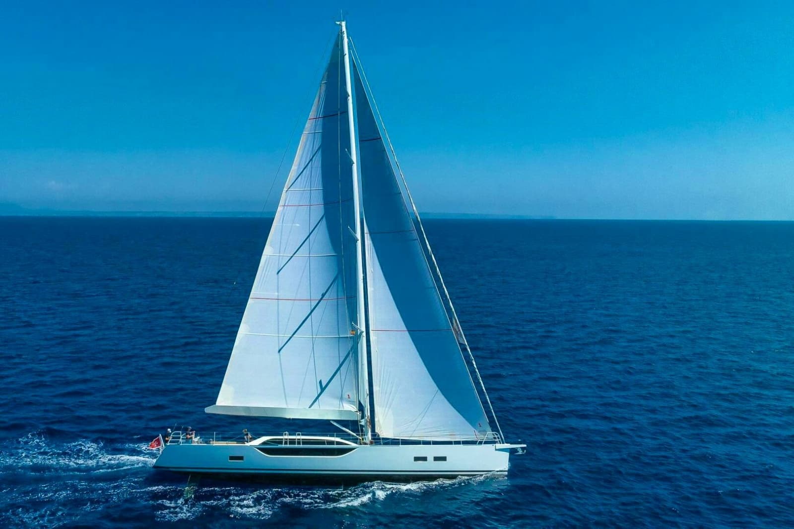 2014 Cyrus Yachts Custom