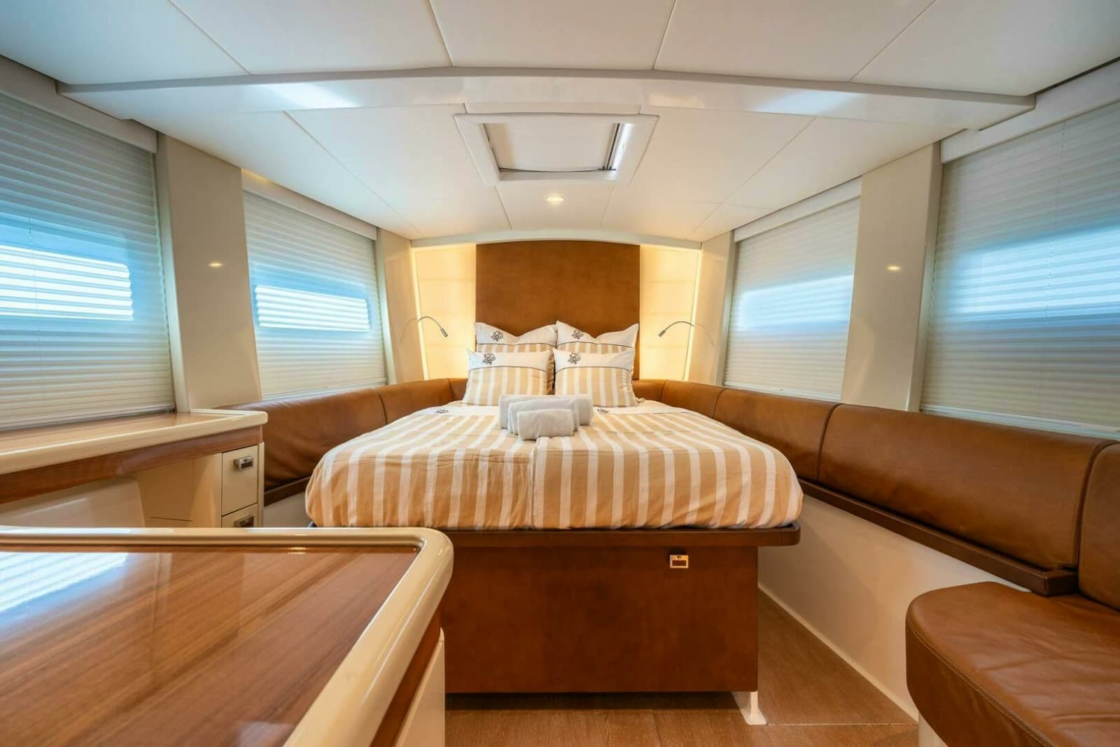 2014 Cyrus Yachts Custom