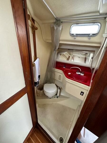 1985 Pearson Sloop