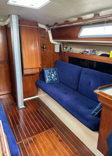 1985 Pearson Sloop