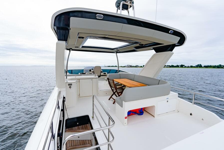 2023 Absolute Navetta 52