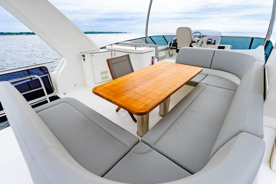 2023 Absolute Navetta 52