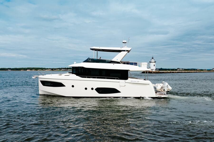 2023 Absolute Navetta 52
