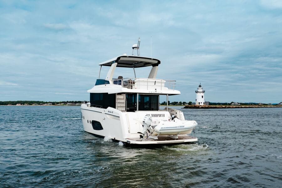 2023 Absolute Navetta 52