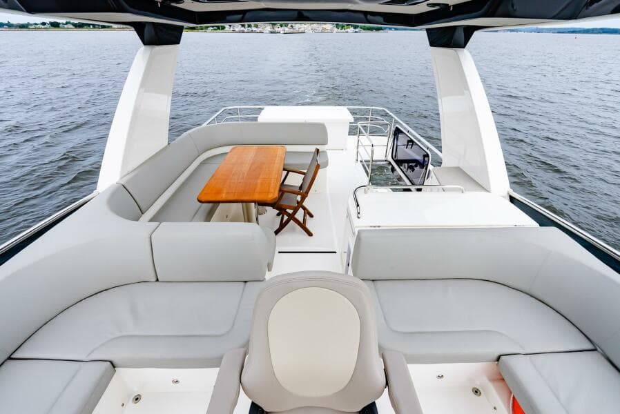 2023 Absolute Navetta 52