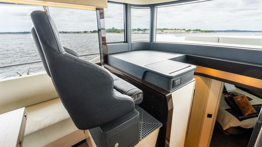 2023 Absolute Navetta 52