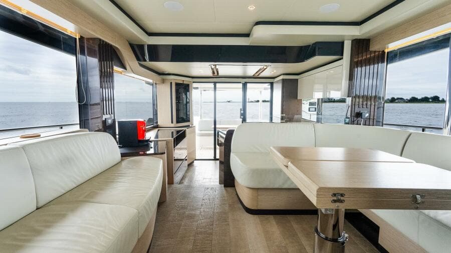 2023 Absolute Navetta 52