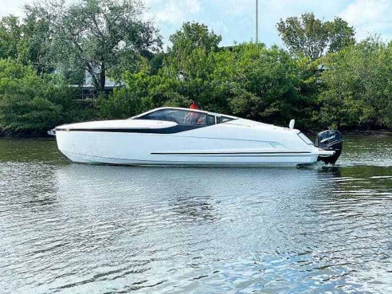 2021 Fairline F Line 33