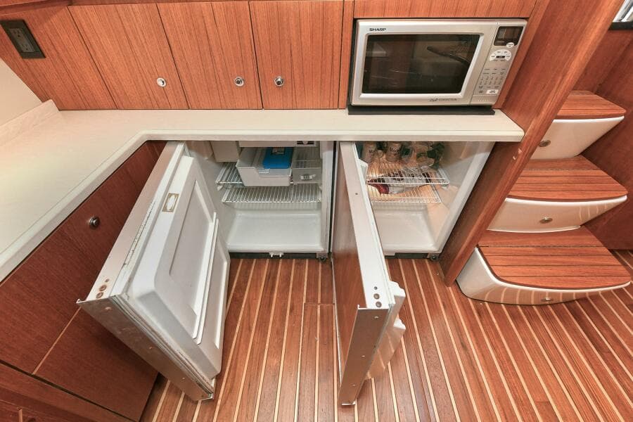 2008 Tiara Yachts 4200 Open