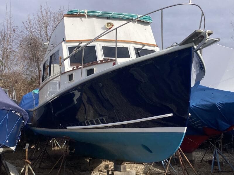 1984 Duffy Flybridge Cruiser