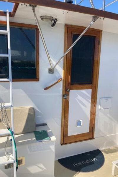 1984 Duffy Flybridge Cruiser