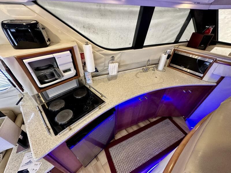 1999 Carver 450 Pilothouse