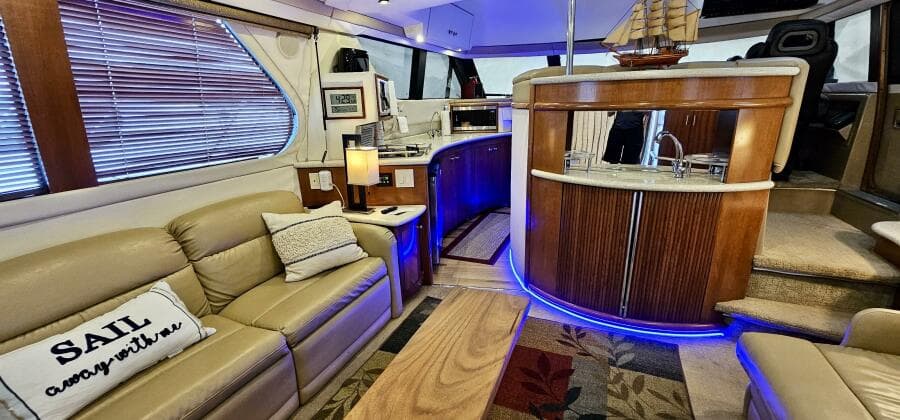 1999 Carver 450 Pilothouse