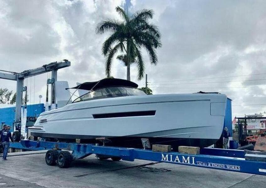 2018 Canard eMotion HYBRID