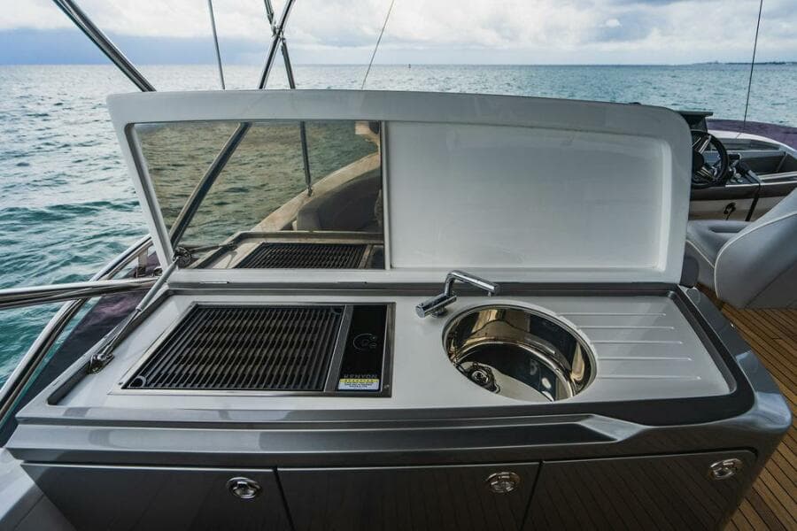 2022 Princess S66