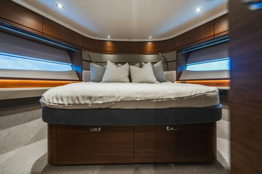 2022 Princess S66