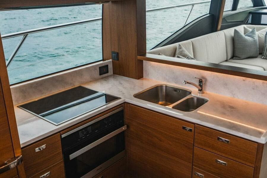 2022 Princess S66