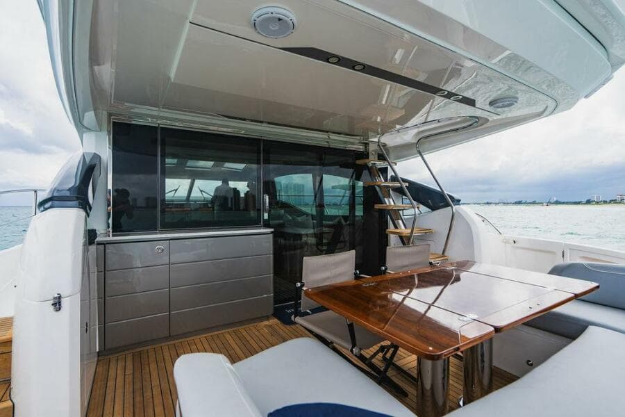 2022 Princess S66