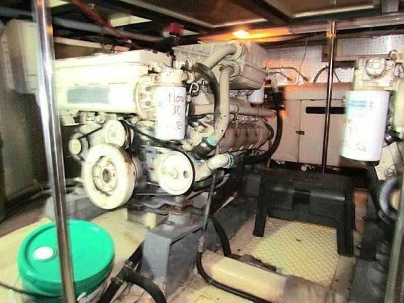 1997 Hyatt 55