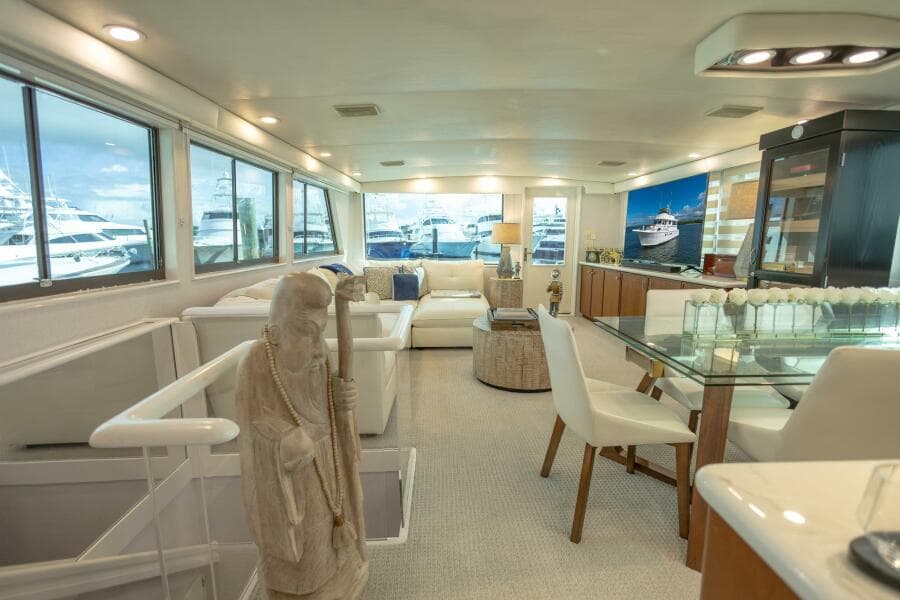 1989 Hatteras Cockpit Motor Yacht