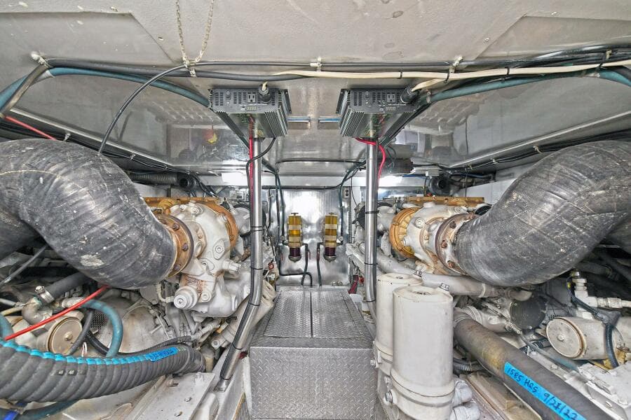 2001 Ocean Yachts 52 Super Sport
