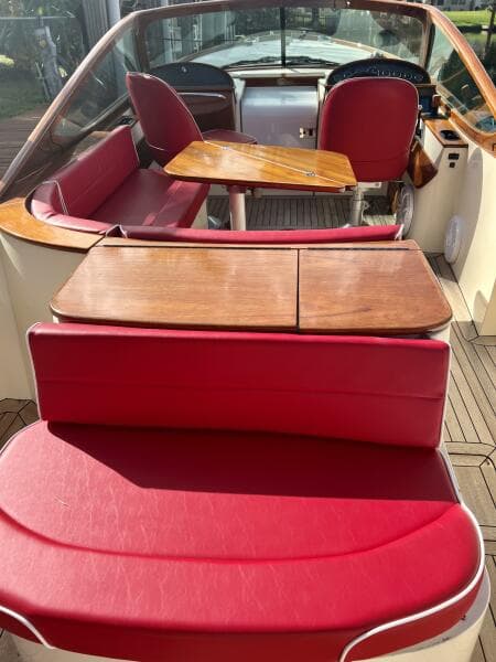 2004 Hinckley Talaria 29R
