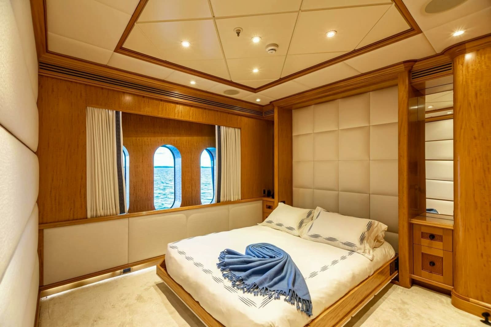 2009 Trinity Yachts Custom