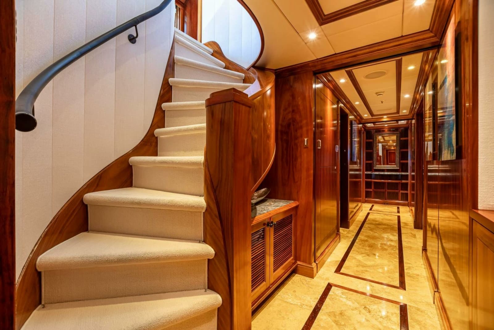 2009 Trinity Yachts Custom