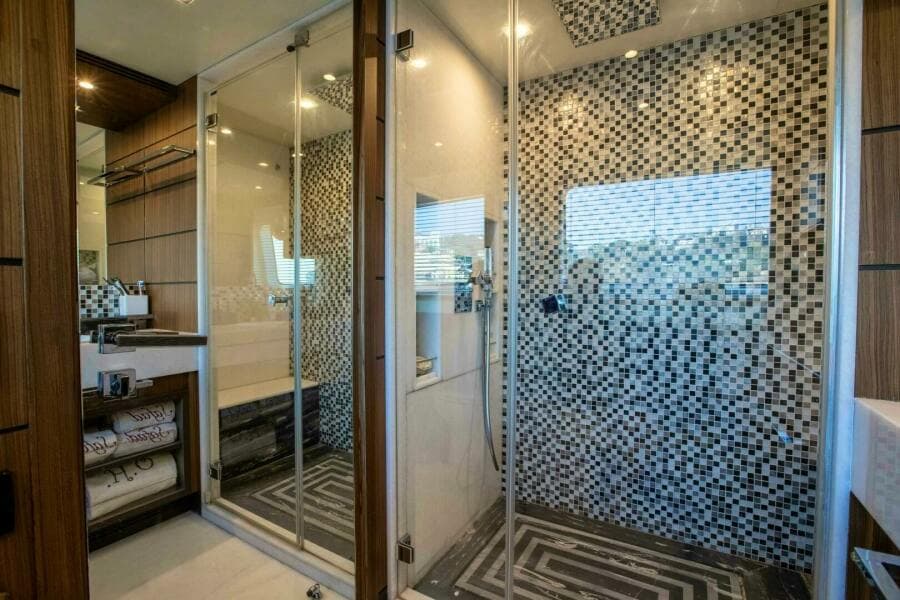 2015 Benetti Benetti Classic 121
