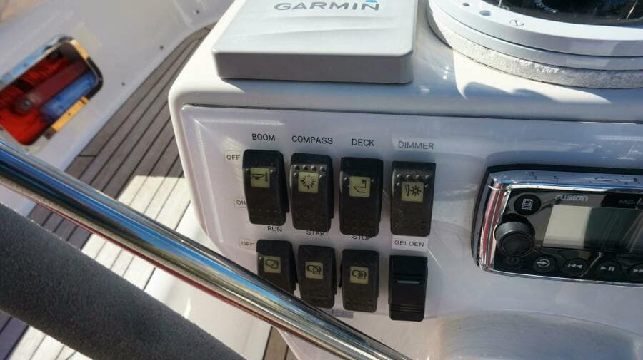 2008 Oyster Yachts 