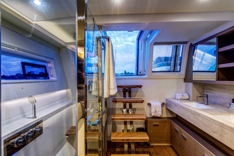 2020 Lagoon Catamaran