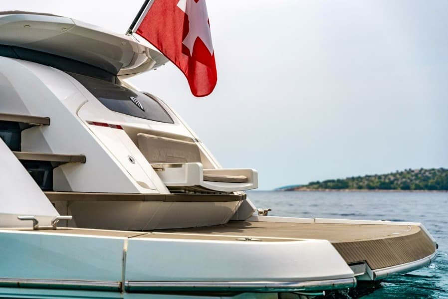 2019 Fairline 