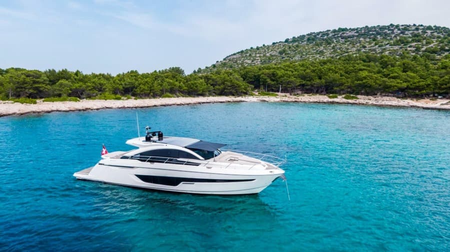 2019 Fairline 