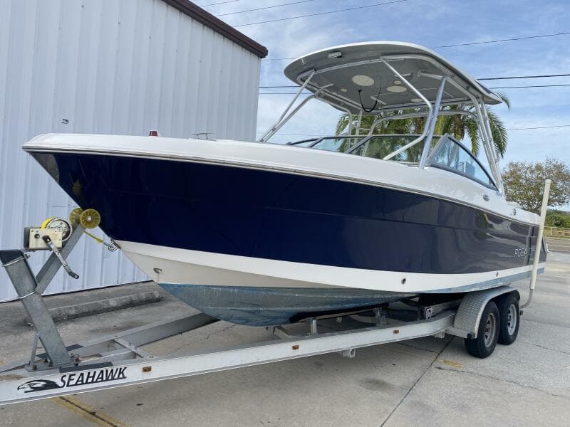2011 Robalo 