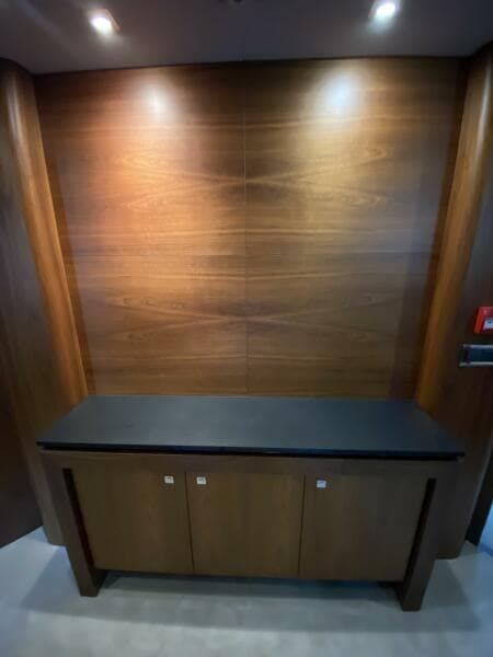 2011 Sunseeker 34M