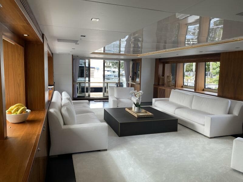 2011 Sunseeker 34M