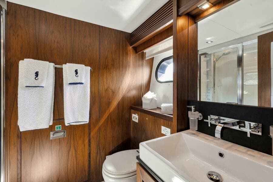 2011 Sunseeker 34M