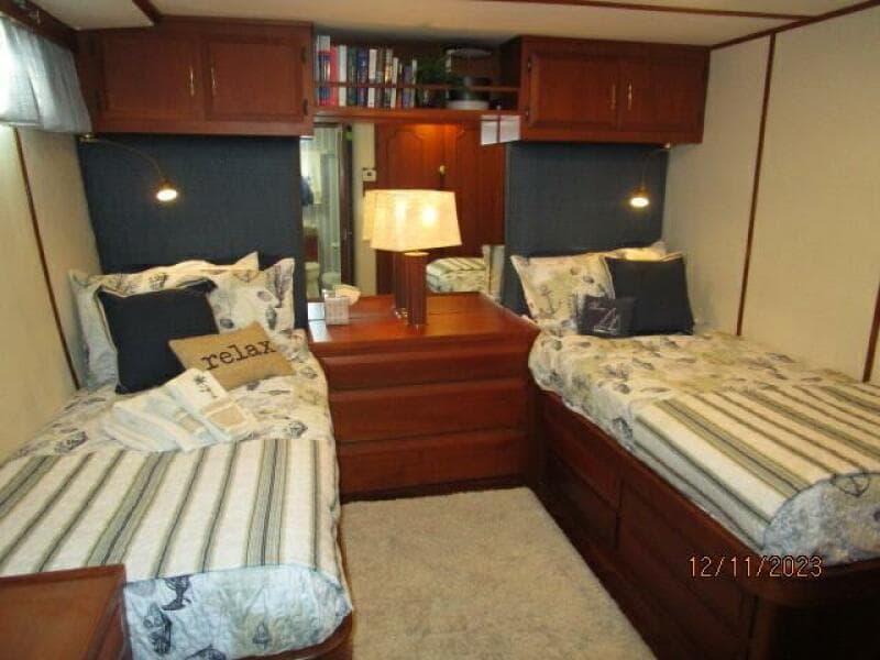 72' DeFever port aft guest stateroom forward