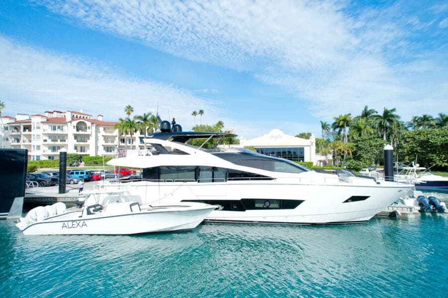 2018 Sunseeker 86 Yacht