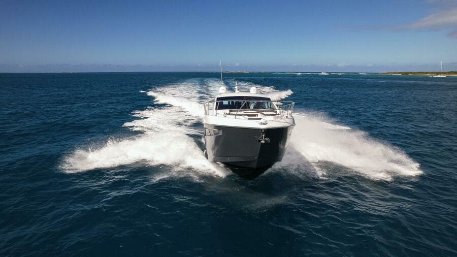 2019 Cruisers Yachts 50 Cantius