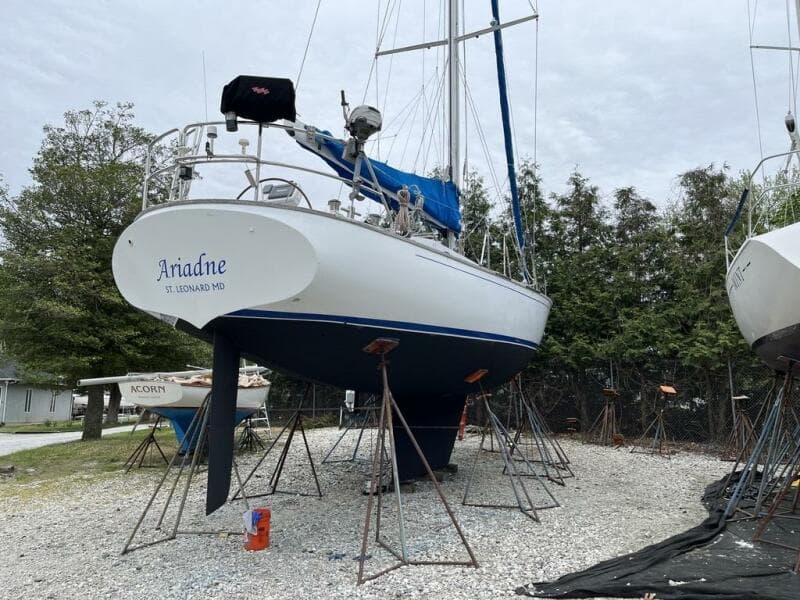 2004 ShearWater 45