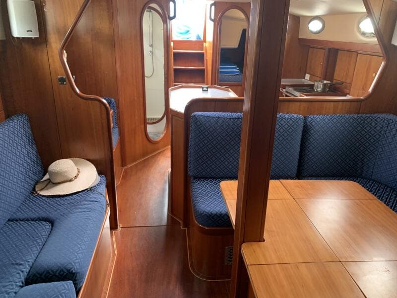 2004 ShearWater 45