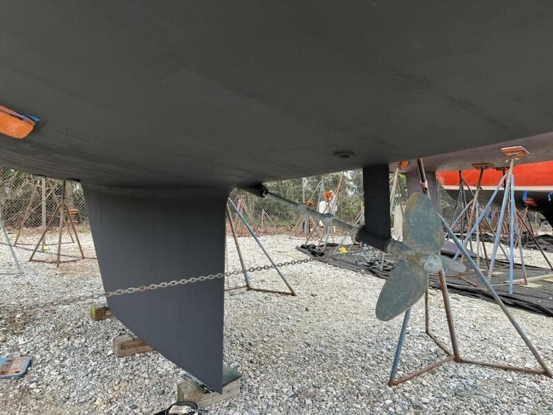 2004 ShearWater 45