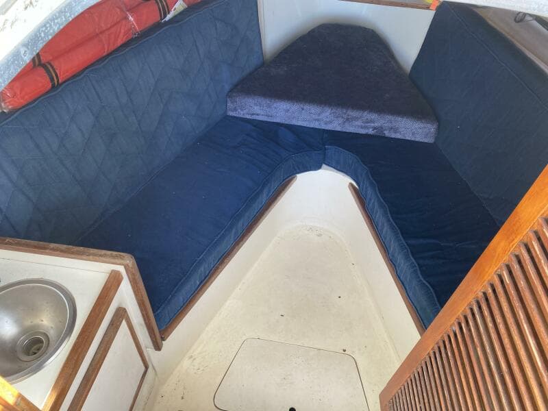 1985 Blackfin 27 Combi