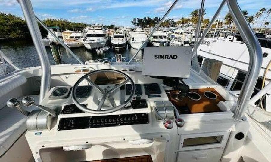 2001 Luhrs Convertible