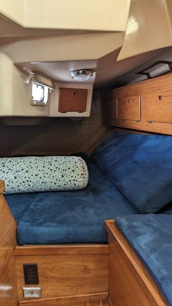 1993 Sabre 38