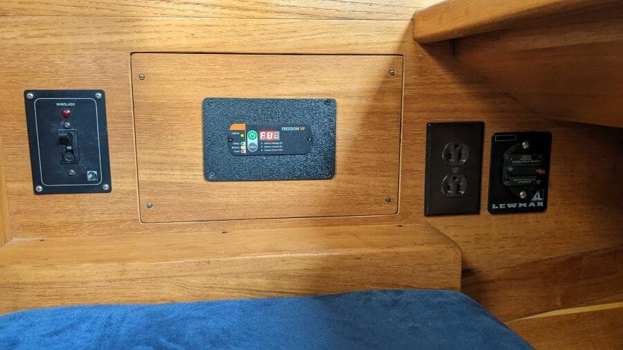 1993 Sabre 38