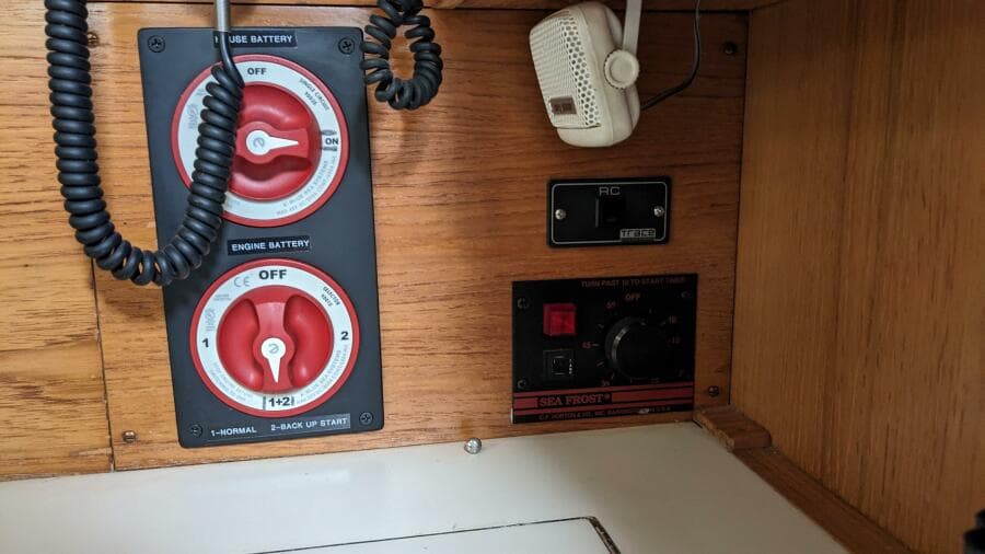 1993 Sabre 38