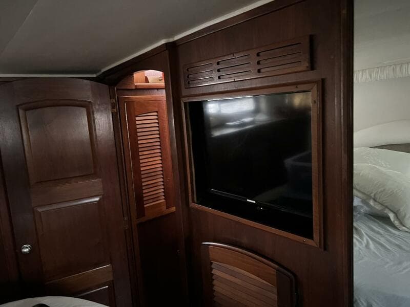1987 Californian 42 Motor Yacht
